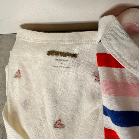 NEW Old Navy Womens M Lot of 5 Tees Bundle Floral Casual Fruit Stripe Everyday - Picture 10 of 11